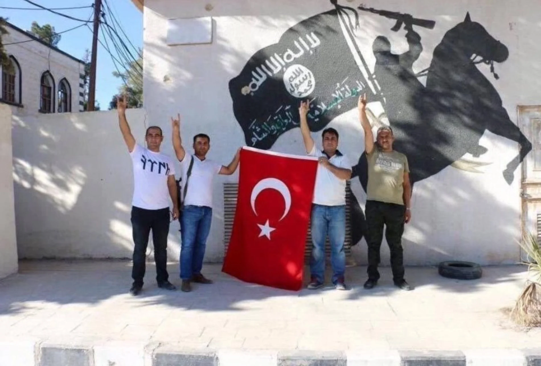 Πράκτορας του ISIS λαμβάνει τουρκική υπηκοότητα από τον Ερντογάν και μεταφέρει τρομοκράτες σε Ελλάδα και Ευρώπη