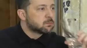 Δύσκολες ώρες περνά ο Ζελένσκι μετά τη συμφωνία Πούτιν-Τραμπ! Viral το ΒΙΝΤΕΟ από το Μόναχο