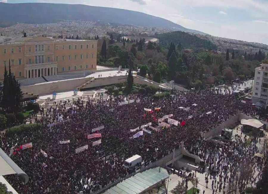 ΤΟ ΠΕΡΙΜΕΝΑΜΕ ΚΑΙ ΓΙΝΕΤΑΙ – Η ΑΣΤΥΝΟΜΙΑ ΑΠΑΓΟΡΕΥΣΕ ΤΗΝ ΠΤΗΣΗ DRONES ΠΑΝΩ ΑΠΟ ΤΟ ΣΥΝΤΑΓΜΑ ΚΑΙ ΣΕ ΟΛΗ ΤΗΝ ΑΤΤΙΚΗ – ΔΕΝ ΘΕΛΟΥΝ ΝΑ ΦΑΝΕΙ Η ΟΡΓΗ ΤΟΥ ΚΟΣΜΟΥ