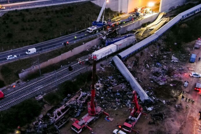 Αποκάλυψη: Το στικάκι με τα 3 βίντεο για τα Τέμπη βρέθηκε σε κάδο σκουπιδιών!