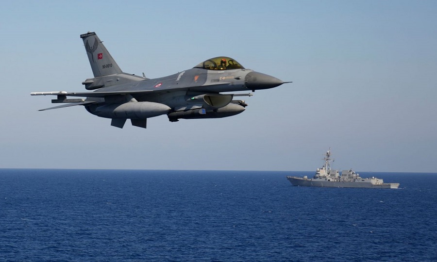 Η ΕΘΝΟΚΑΘΑΡΣΗ ΤΟΥ ΚΥΡΙΑΚΟΥ ΜΗΤΣΟΤΑΚΗ: ΕΓΚΛΗΜΑΤΙΚΗ ΑΔΡΑΝΕΙΑ ΠΡΩΘΥΠΟΥΡΓΟΥ ΚΑΙ ΔΕΝΔΙΑ ΑΠΕΝΑΝΤΙ ΣΤΟΝ ΕΡΝΤΟΓΑΝ – ΗΧΗΡΗ ΠΡΟΕΙΔΟΠΟΙΗΣΗ ΡΟΥΜΠΙΝ: «ΞΥΠΝΗΣΤΕ ΕΛΛΗΝΕΣ, ΠΡΙΝ ΝΑ ΕΙΝΑΙ ΑΡΓΑ» – Η ΤΟΥΡΚΙΑ ΚΕΡΔΙΖΕΙ ΤΟ ΑΙΓΑΙΟ