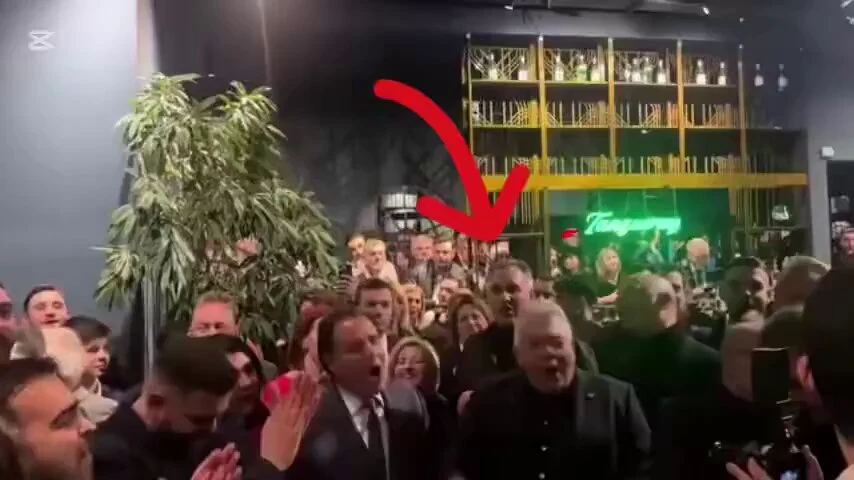 ΔΕΙΤΕ ΑΠΙΣΤΕΥΤΟ ΒΙΝΤΕΟ! ΑΥΤΟΣ ΕΓΙΝΕ νέος υφυπουργός Παιδείας…