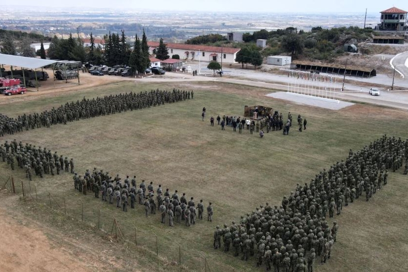 Εθνική προδοσία από Δένδια – Προχωρά το σχέδιο συγχώνευσης στρατοπέδων