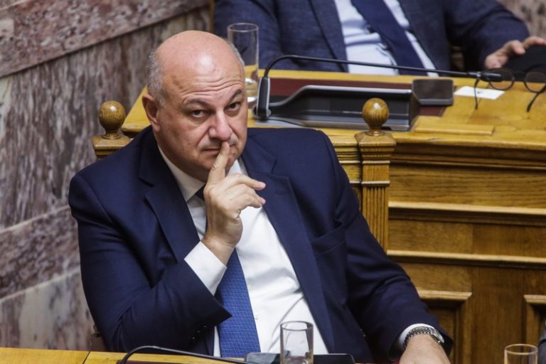 Ο ΚΩΣΤΑΣ ΤΣΙΑΡΑΣ ΖΗΤΗΣΕ ΤΗΝ ΠΑΡΑΙΤΗΣΗ ΤΟΥ ΠΡΟΕΔΡΟΥ ΤΟΥ ΟΠΕΚΕΠΕ ΜΕΤΑ ΤΗΝ ΕΡΕΥΝΑ ΤΗΣ ΕΥΡΩΠΑΪΚΗΣ ΕΙΣΑΓΓΕΛΙΑΣ – ΕΣΕΙΣ ΔΕΝ ΓΝΩΡΙΖΑΤΕ ΤΙΠΟΤΑ ΓΙΑ ΤΟ ΣΚΑΝΔΑΛΟ ΚΥΡΙΕ ΤΣΙΑΡΑ; ΠΑΡΑΙΤΗΘΕΙΤΕ ΕΣΕΙΣ