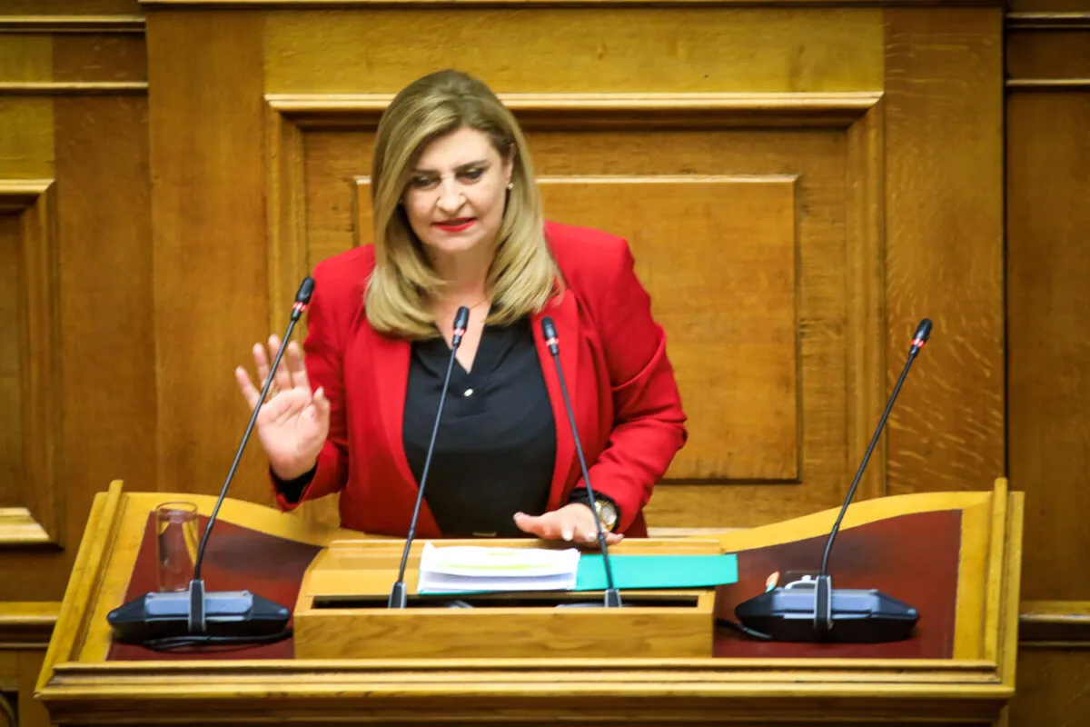 Πουλάει τρέλα η βουλευτής Λάρισας του κλεφτοΠΑΣΟΚ Λιακούλη για την εκτίναξη των θανάτων στη Θεσσαλία – Φταίει ο Daniel  λέει και κατηγορεί την κυβέρνηση – Από προβλήματα στην καρδιά και καρκινώματα πεθαίνουν σαν τα κοτόπουλα – Τα εμβόλια που ψήφισες εσύ και ο αρχηγός σου έχουν ξεκληρίσει τη νεολαία