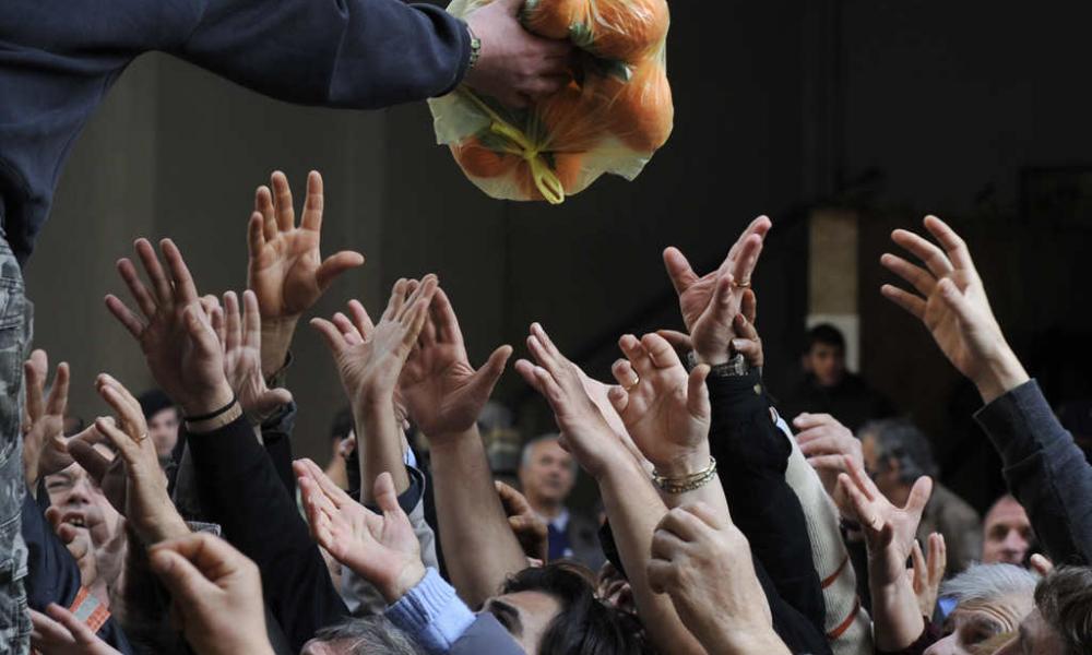 ΑΥΤΗ ΕΙΝΑΙ Η ΕΛΛΑΔΑ 2.0 ΤΟΥ ΓΟΥΡΛΟΜΑΤΗ ΚΑΤΑΣΤΡΟΦΕΑ! Η ΦΤΩΧΕΙΑ ΠΝΙΓΕΙ ΤΗΝ ΠΑΤΡΙΔΑ – 1 ΣΤΟΥΣ 4 ΣΕ ΚΙΝΔΥΝΟ ΑΠΟΚΛΕΙΣΜΟΥ ΤΟ 2024 – ΣΟΚΑΡΟΥΝ ΤΑ ΣΤΟΙΧΕΙΑ ΤΗΣ EUROSTAT ΠΟΥ ΘΕΛΕΙ ΝΑ «ΠΝΙΞΕΙ» Η ΚΥΒΕΡΝΗΣΗ – ΟΙ ΟΛΙΓΑΡΧΕΣ ΠΛΟΥΤΙΖΟΥΝ ΚΑΙ ΟΙ ΜΙΚΡΟΜΕΣΑΙΟΙ ΦΤΩΧΟΠΟΙΟΥΝΤΑΙ