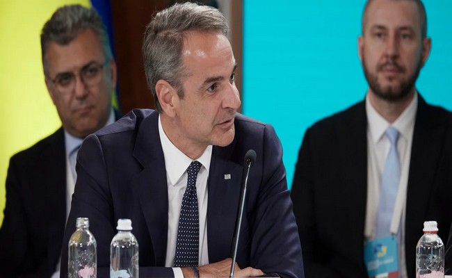 Εμετική , εμπρηστική , πολεμική ομιλία Μητσοτάκη από την Οδησσό-Προσκύνημα και γλείψιμο στον Ουκρανοναζί δικτάτορα Ζελένσκι