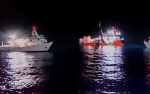 ΝΕΑ ΑΠΟΚΑΛΥΨΗ! ΜΑΖΙ ΜΕ ΤΟΥΡΚΙΚΕΣ ΑΚΤΑΙΩΡΟΥΣ ΨΑΡΕΥΟΥΝ ΟΙ ΤΟΥΡΚΑΛΑΔΕΣ «ΠΡΑΚΤΟΡΕΣ» ΤΟΥ ΕΡΝΤΟΓΑΝ ΕΝΤΟΣ ΕΛΛΗΝΙΚΩΝ ΧΩΡΙΚΩΝ ΥΔΑΤΩΝ – ΔΕΙΤΕ ΤΙ ΣΥΝΕΒΗ ΤΑ ΞΗΜΕΡΩΜΑΤΑ ΑΝΟΙΚΤΑ ΤΗΣ ΘΑΣΟΥ