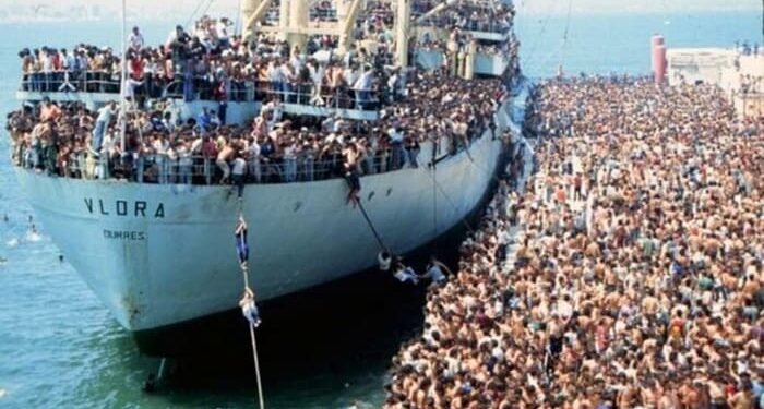 Δημήτρης Αλεξόπουλος: Εχθροί της Ελλάδος: «Ώστε δεν θέλετε Πακιστανούς και Σύρους; θα σας γεμίσουμε με Σουδανούς και Υεμενέζους».