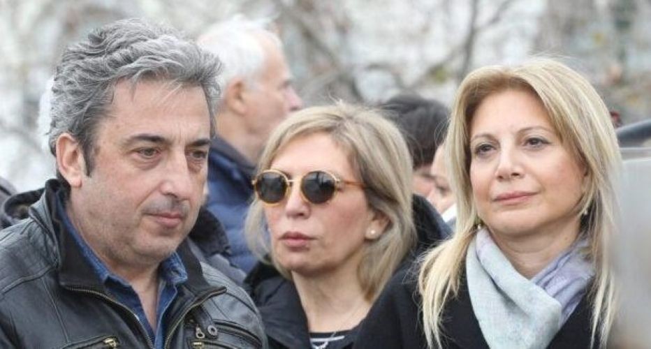 ΟΡΓΗ ΑΠΟ ΑΣΛΑΝΙΔΗ, ΚΑΡΥΣΤΙΑΝΟΥ ΓΙΑ ΤΙΣ ΕΚΤΑΦΕΣ ΧΩΡΙΣ ΤΟΞΙΚΟΛΟΓΙΚΕΣ ΕΞΕΤΑΣΕΙΣ – ΔΕΝ ΕΠΙΤΡΕΠΟΥΝ ΤΕΧΝΙΚΟΥΣ ΣΥΜΒΟΥΛΟΥΣ ΑΠΟ ΤΙΣ ΟΙΚΟΓΕΝΕΙΕΣ – «ΠΑΜΕ ΣΕ ΔΙΚΗ ΠΑΡΩΔΙΑ» ΔΗΛΩΝΕΙ Ο ΠΑΤΕΡΑΣ