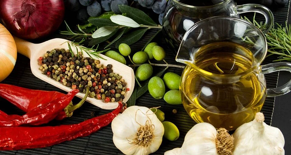 Πώς οι Έλληνες άλλαξαν τη Μεσογειακή Διατροφή τους για χάρη της διεφθαρμένης κυβέρνησης Μητσοτάκη