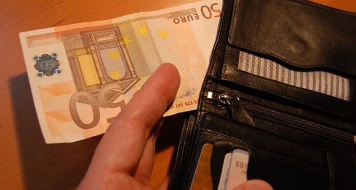 Σε 847 ημέρες Καταργούνται τα Μετρητά στην ΕΕ; Όχι, τα Πράγματα είναι ακόμη Χειρότερα