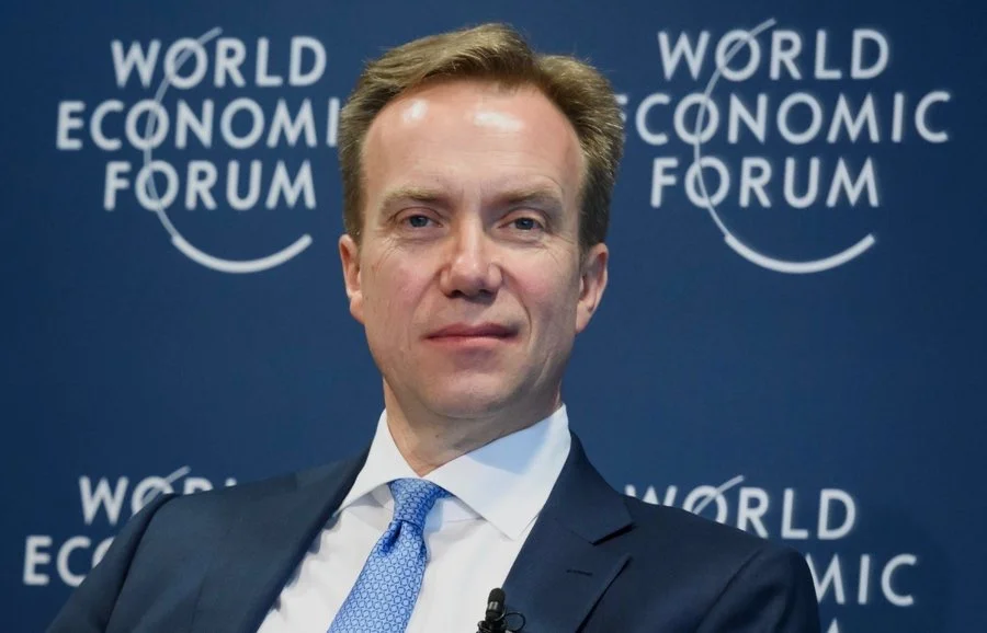 Ο Διευθύνων Σύμβουλος του WEF παραιτείται μετά την αποκάλυψη δεσμών με τον Έπσταϊν