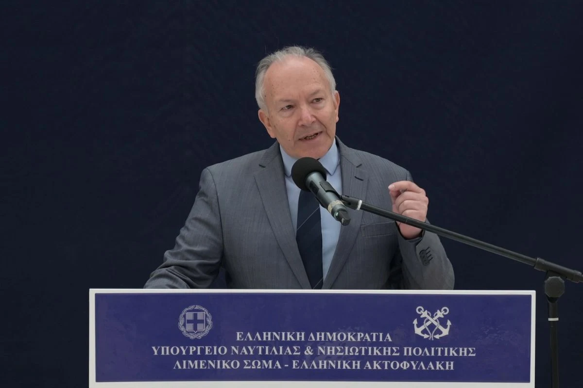 Ο ΥΦΥΠΟΥΡΓΟΣ Γκίκας αφήνει ανοικτή τη συμμετοχή σε στρατιωτικές επιχειρήσεις στα Στενά του Ορμούζ…