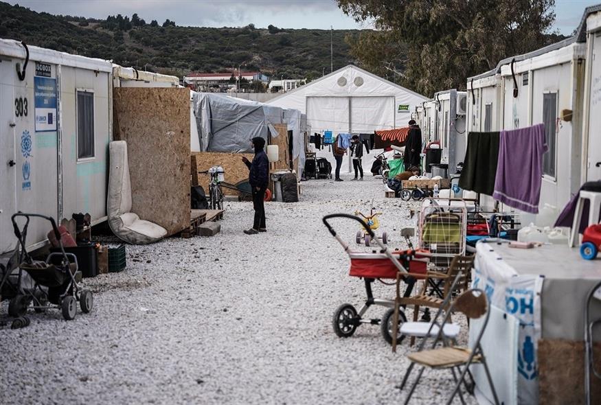 ΝΕΟ ΣΚΑΝΔΑΛΟ ΜΑΜΟΥΘ: ΧΑΡΙΣΑΝ 1,8 ΕΚΑΤ. ΕΥΡΩ ΣΤΗΝ ΤΕΡΝΑ ΤΟΥ ΠΕΘΕΡΟΥ ΓΕΡΑΠΕΤΡΙΤΗ ΓΙΑ ΜΙΑ… ΤΡΥΠΑ ΣΤΟ ΝΕΡΟ! ΔΕΙΤΕ ΠΩΣ ΤΑ ΕΚΑΤΟΜΜΥΡΙΑ ΤΩΝ ΦΟΡΟΛΟΓΟΥΜΕΝΩΝ ΕΓΙΝΑΝ «ΚΑΠΝΟΣ» ΓΙΑ ΜΙΑ ΑΝΥΠΑΡΚΤΗ ΔΟΜΗ ΣΤΗ ΧΙΟ – Η ΑΠΟΦΑΣΗ ΠΟΥ ΠΡΟΚΑΛΕΙ ΟΡΓΗ ΚΑΙ ΤΟ ΠΑΡΤΙ ΤΩΝ «ΑΡΙΣΤΩΝ» ΠΟΥ ΔΕΝ ΕΧΕΙ ΤΕΛΟΣ! [ΕΓΓΡΑΦΟ]