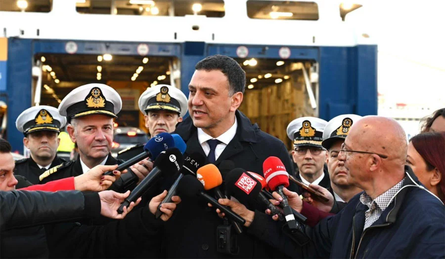 EYXEΣ! “Να δείξουμε αγάπη και… ανέχεια (!) στον διπλανό μας” ζήτησε ο Κικίλιας