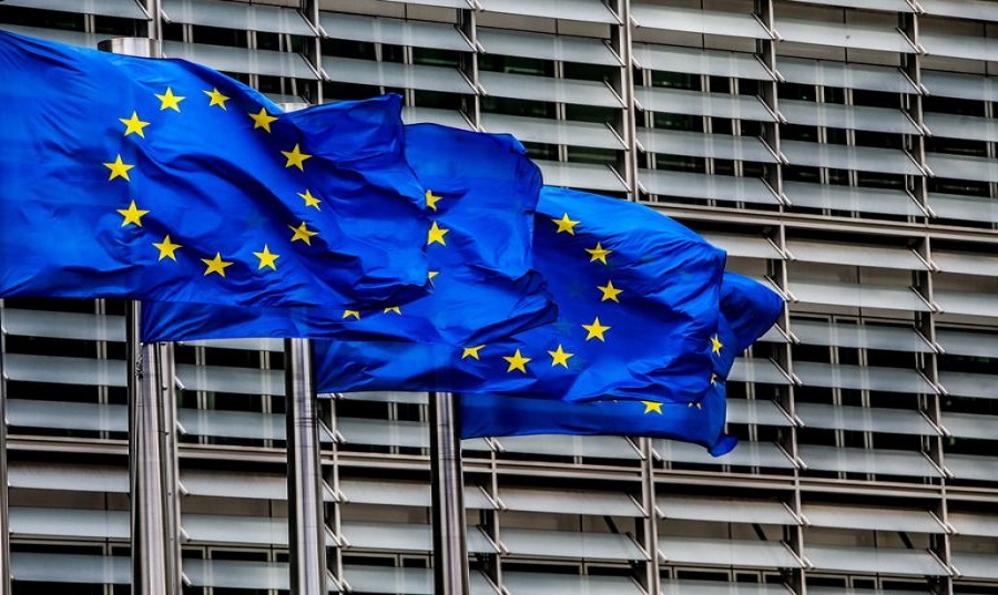 Η ΕΥΡΩΠΑΪΚΗ ΕΝΩΣΗ ΕΙΔΕ ΤΟ ΠΛΕΟΝΑΣΜΑ ΤΗΣ ΑΚΡΙΒΕΙΑΣ ΚΑΙ ΕΡΧΕΤΑΙ ΝΑ ΜΑΣ ΠΑΡΕΙ ΚΑΙ ΤΑ ΣΠΙΤΙΑ – «ΜΑΧΑΙΡΙ» ΣΕ 1236 ΦΟΡΟΑΠΑΛΛΑΓΕΣ