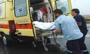 Kαι μιλάμε για δεκάδες χιλιάδες θανάτους τα τελευταία χρόνια… Η κυβερνητική προπαγάνδα εμφανίζει μια χώρα που «αναπτύσσεται», ενώ στην πραγματικότητα η Ελλάδα ξεπουλιέται στους ξένους και ταυτόχρονα οι πολιτικοί ροκανίζουν τα ευρωπαϊκά κονδύλια. Χρειάζεται θάρρος για να λεχθεί η αλήθεια, επειδή πληγώνει τους πάντες. Η Ελλάδα σβήνει. Οι ασθενέστεροι οικονομικά δεν έχουν ζωή. Κι αυτό είναι επιλογή της κυβέρνησης Μητσοτάκη…