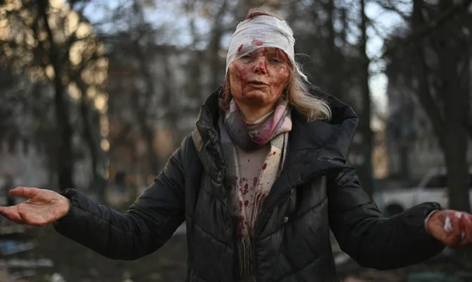 Γιατί οι Ρώσοι βομβαρδίζουν κτήρια χωρίς παράθυρα;;;!!!